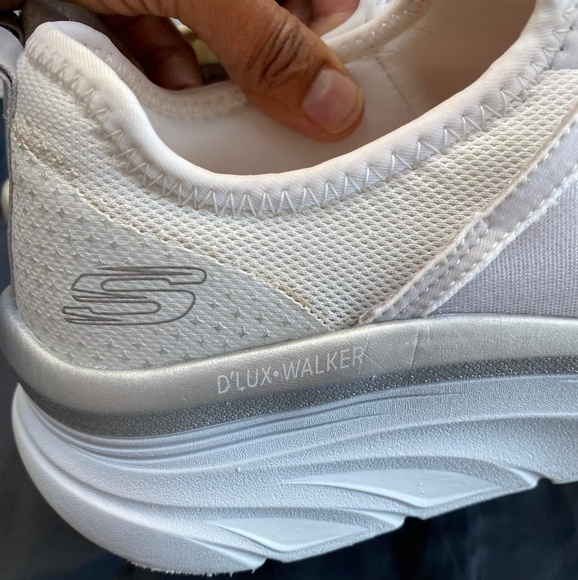 Skechers 149013 White Womens D'lux Walker Size 8.5M Sneakers Shoes Casual - Picture 9 of 14